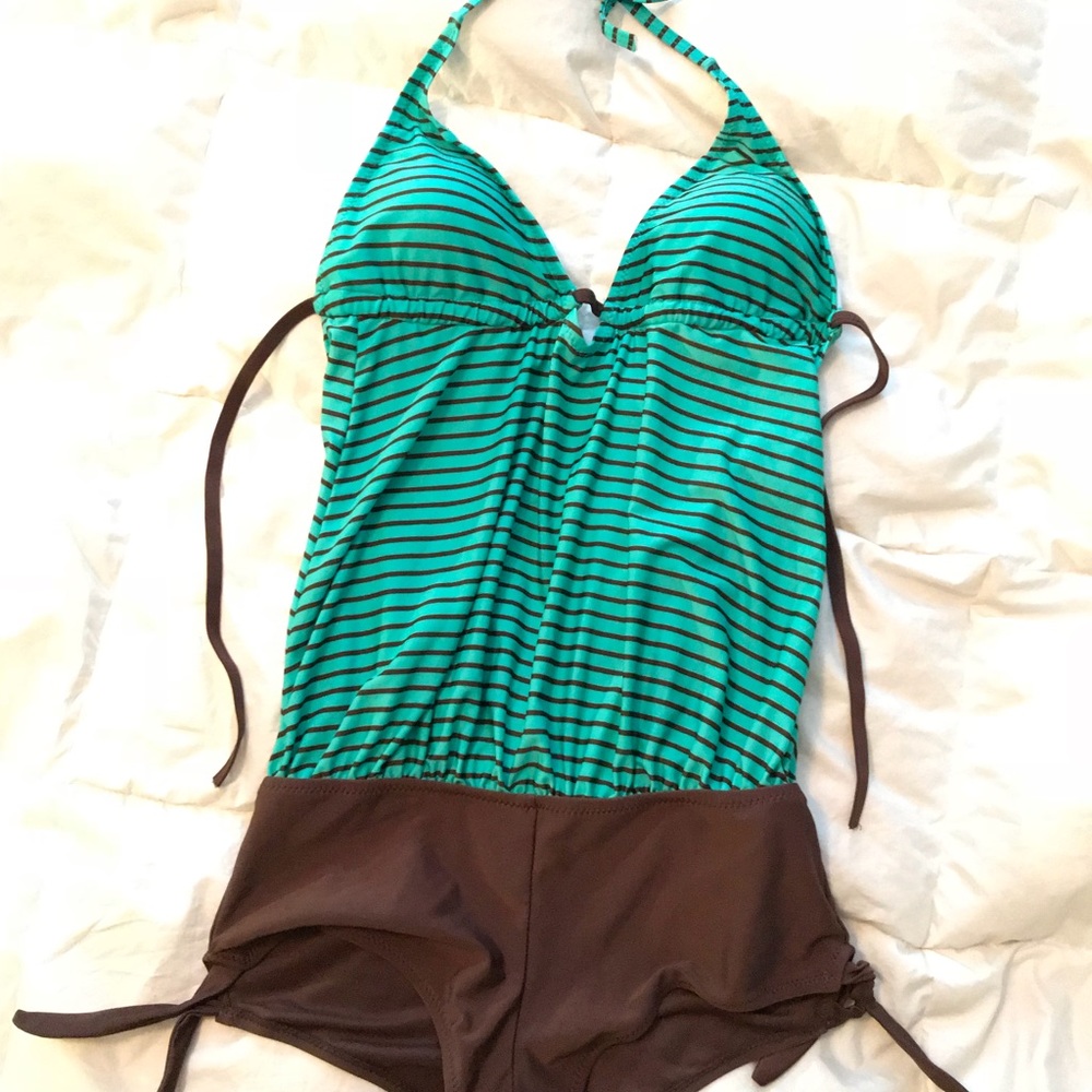 One piece swimsuit